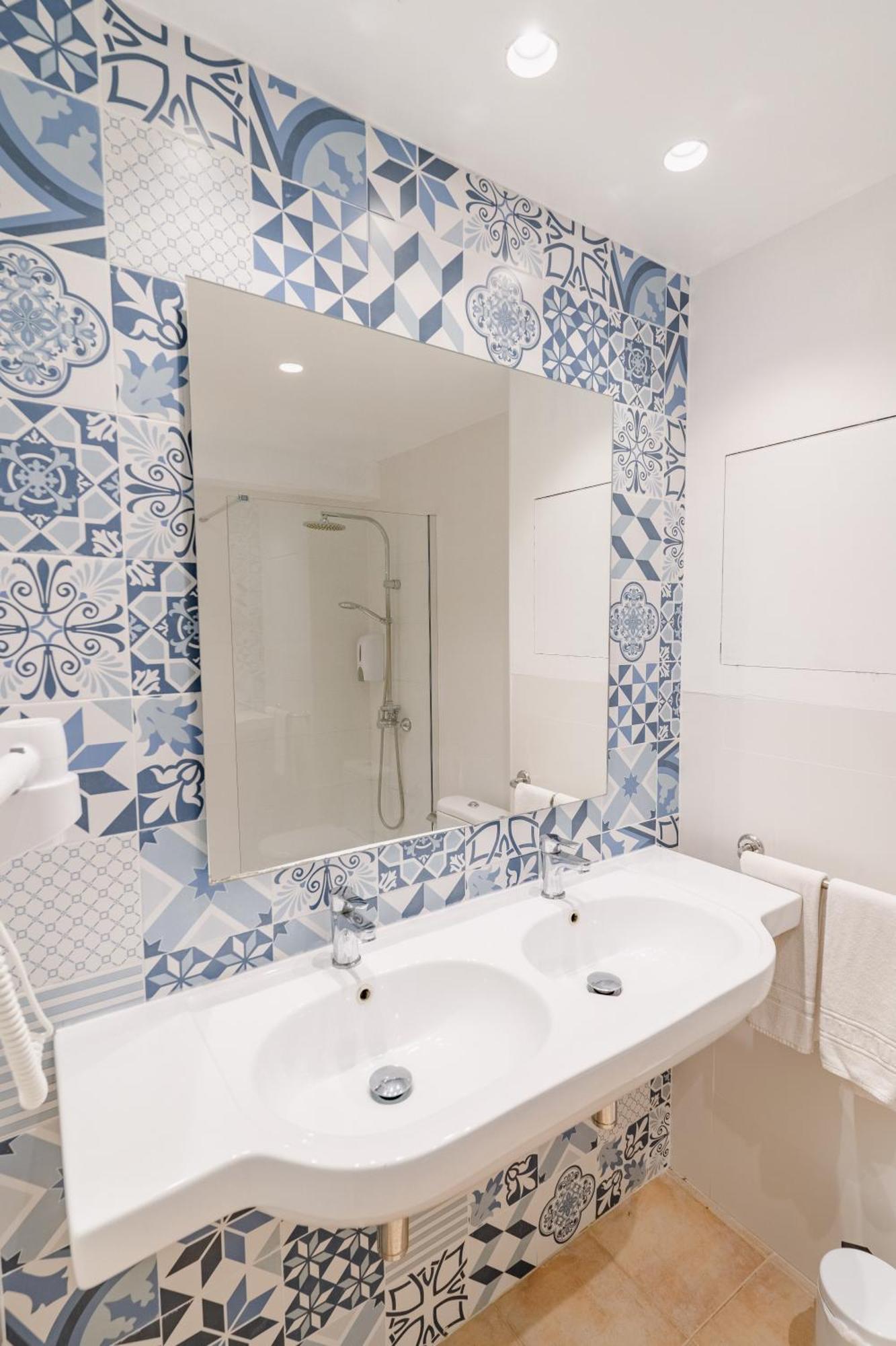 Hostal HPC Porto Colom Esterno foto